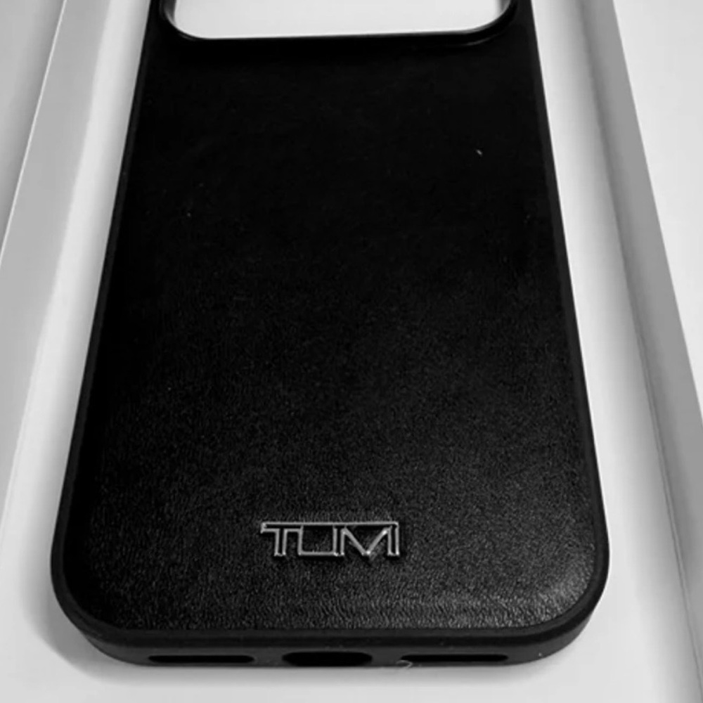 Tumi iPhone 17 Pro Max Case